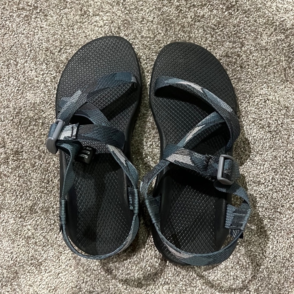 Chaco Women's Black and Gray Sandals